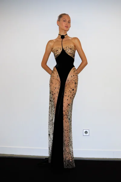 Look 11